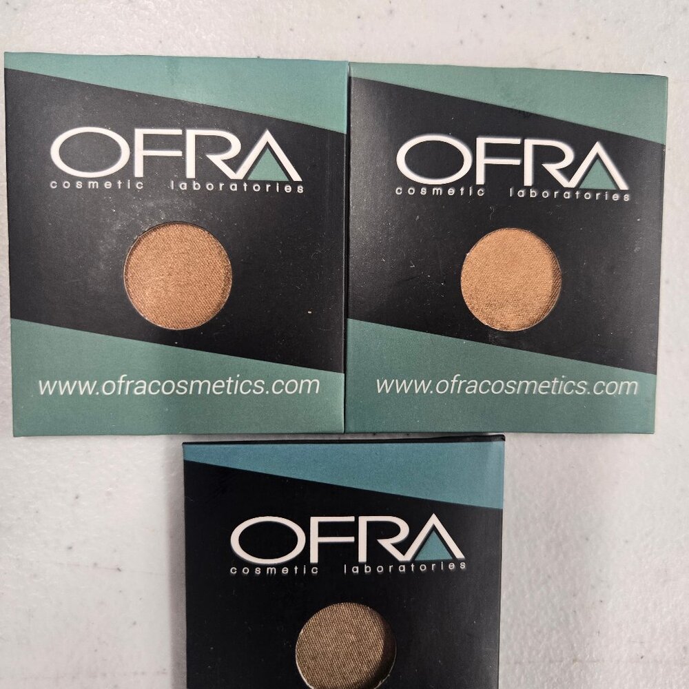 ⭐ 3 OFRA Eyeshadow Singles, 2 Gold Rush and 1 Victory sample sized palettes